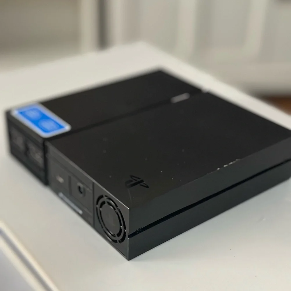 Sony VR Headset - Sleek Black and White Design